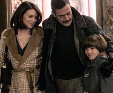 TWDUniverseNews's tweet photo. When you realise Batman’s parents are Negan and Maggie… 👀

Happy #BatmanDay! https://t.co/leiI1h35vl