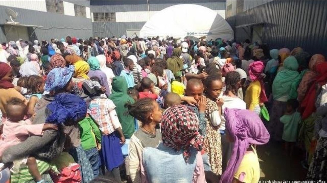 SomewhereEthio's tweet photo. Amhara's in Camps...
The Abiy Fascist regime, as part of its war upon Amhara, has created more than 10 concentration camps. The camps are located at the outskirts of Addis Abeba, in Oromia, Sidama, Afar and somalia regions.  more than 100,000 Amharas are illegally incarcerated. https://t.co/bgg6xB5sep