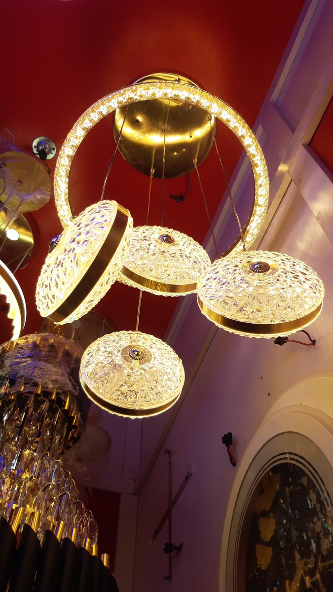 benedictsolar_'s tweet photo. Beautiful chandeliers @ affordable prices https://t.co/jbnxkAMVT0