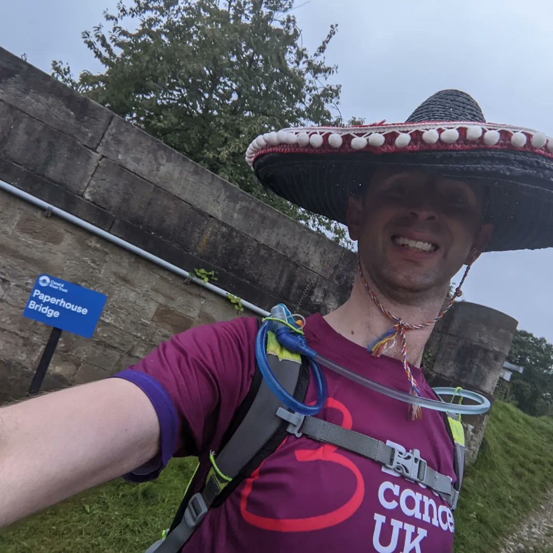 sillyhatrunner's tweet photo. Happy #mexicanindependenceday
Cue #sombrero  31 mile effort and a cheeky @selbyparkrun 
#running in #silly #hats for @bloodcancer_uk whilst preparing for @PunkPantherUM #nidderdale way #Ultra .
https://t.co/d5N84x2Hfe
#charity  #fundraising #donate https://t.co/Jvy8PshgYy