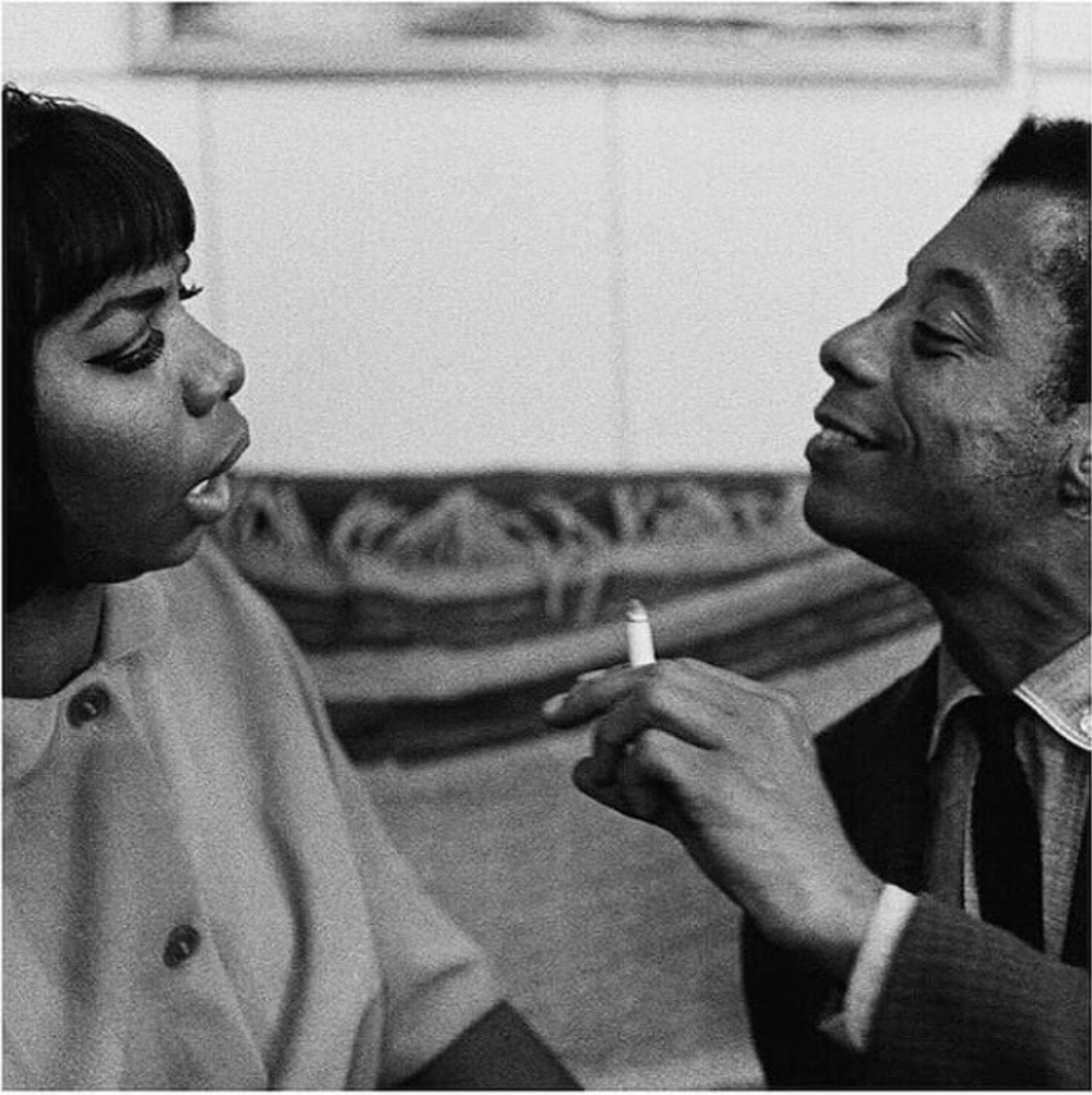 MAEGHTYoyo's tweet photo. Nina Simone et James Baldwin
James Baldwin est un invité d'honneur de mon grand-père pour l'inauguration de la Fondation Maeght, en juillet 1964
.
#balwin #jimmybaldwin #jamesbaldwin #saintpauldevence #cotedazur #roman #ecrivain #lachambredegiovanni #giovannisroom #ninasimone https://t.co/WlE32gsr3a
