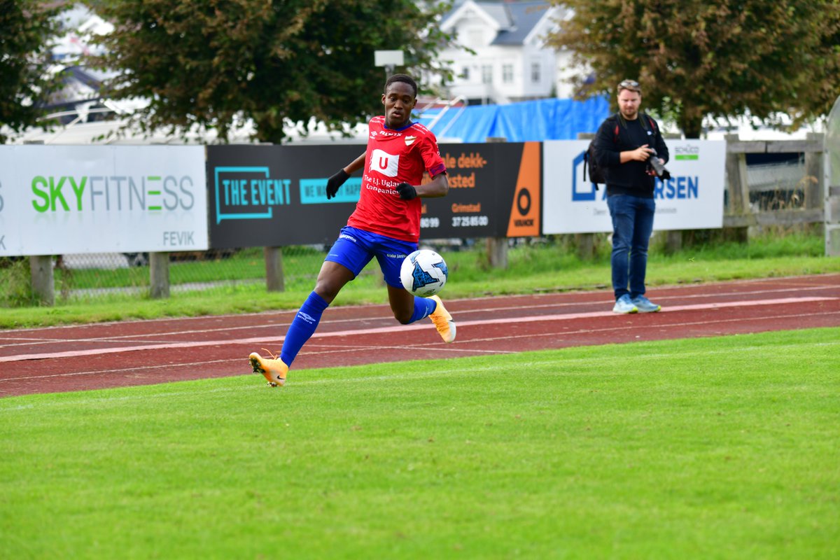 devsarfo's tweet photo. Another thrilling weekend, another sensational goal, and a crucially earned penalty that sealed the victory for us! ���⚽🏆

Life's simply fantastic at @expressfootball 🔥💪

📷: @helgenolsen 😍

#expressil #frolandil #nffagder https://t.co/MWq2R5PqU3