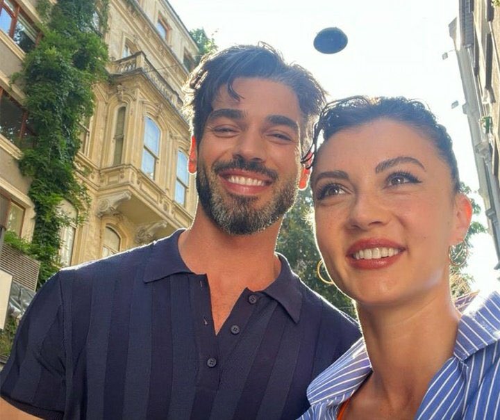 CitrocityB's tweet photo. Warrior nuns, sanditon—these were all saved by fans who were annoying af. They trended, they nagged, they showed the data and people gave in. So how do we do this and mobilize instagram and TikTok?? I am not ready to let them go. #SaveRuhunDuymaz #RuhunDuymaz https://t.co/yWBPIO35oH