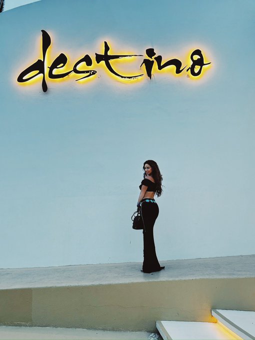 Another year around the sun 😬🎉 https://t.co/6ulYF7dd1g<a href="/tag/fitness"class="tags"><span>#fitness</span></a><a href="/tag/selflove"class="tags"><span>#selflove</span></a><a href="/tag/wellness"class="tags"><span>#wellness</span></a><a href="/tag/physicaltherapy"class="tags"><span>#physicaltherapy</span></a>