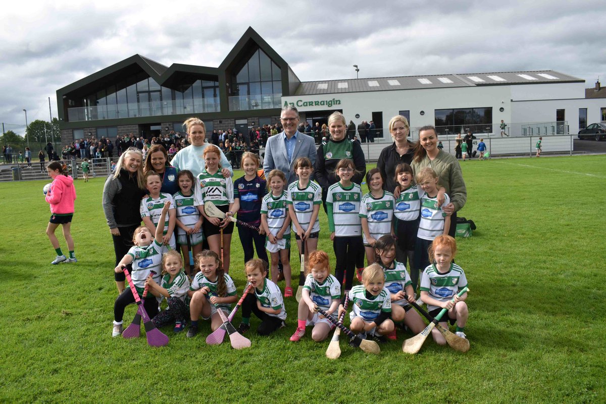 Cargin_Gac's tweet photo. Go raibh maith agat to Uachtaran Tófa Jarlath Burns for officially opening the new facilities @cargin_gac today! He generously took time to talk to and get photographs with everyone in attendance! We are very grateful for everyone who worked so hard for this special occasion! 👏🏼 https://t.co/45cNbhFrC1