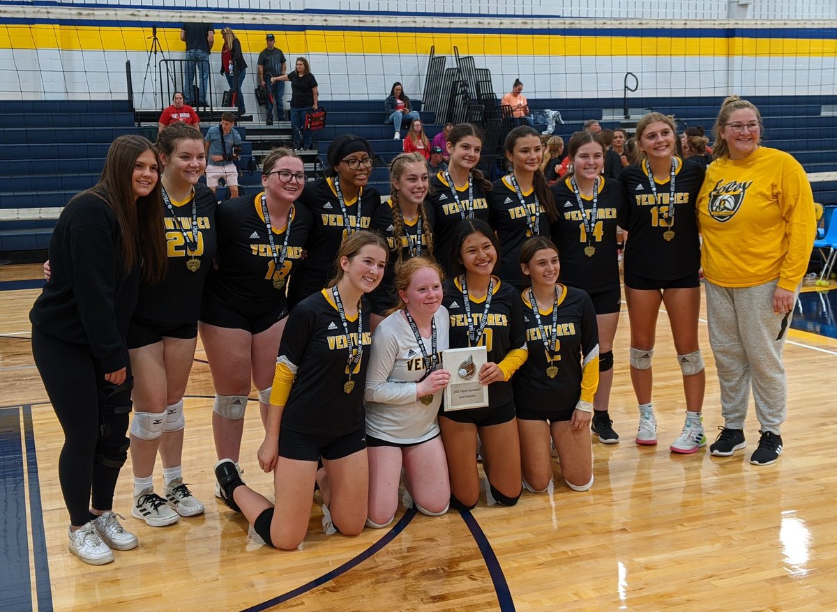 ClawsonVolley's tweet photo. Congratulations Bishop Foley, champions of the Gold Bracket at the #TribuneTournament! https://t.co/18acQupf7T