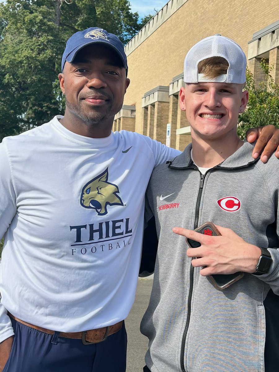 Thanks for the game day visit invite! @Thiel_Football <a href="/ChrisJParry3/">Coach Parry</a> <a href="/DJKoulianos_/">DJK</a>