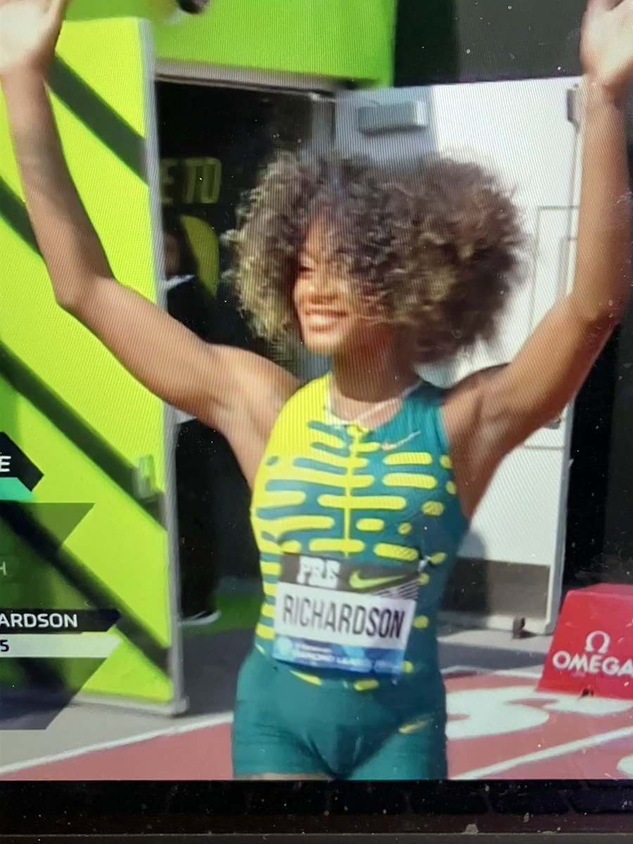 Big hair and drag, turns out it’s a thing ….