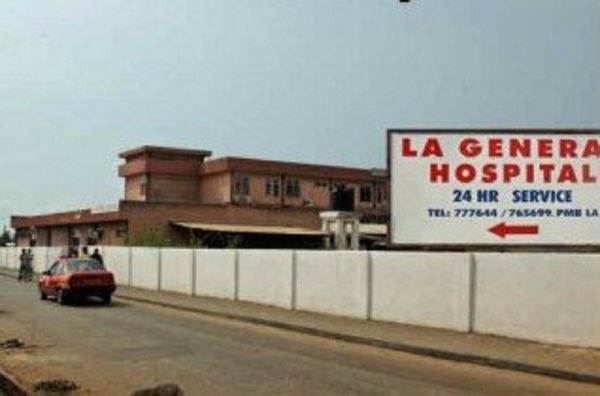 ghanamunsemsem_'s tweet photo. Before and after of the La General Hospital. #FixOurHospitals. https://t.co/BwvQYzxVtz