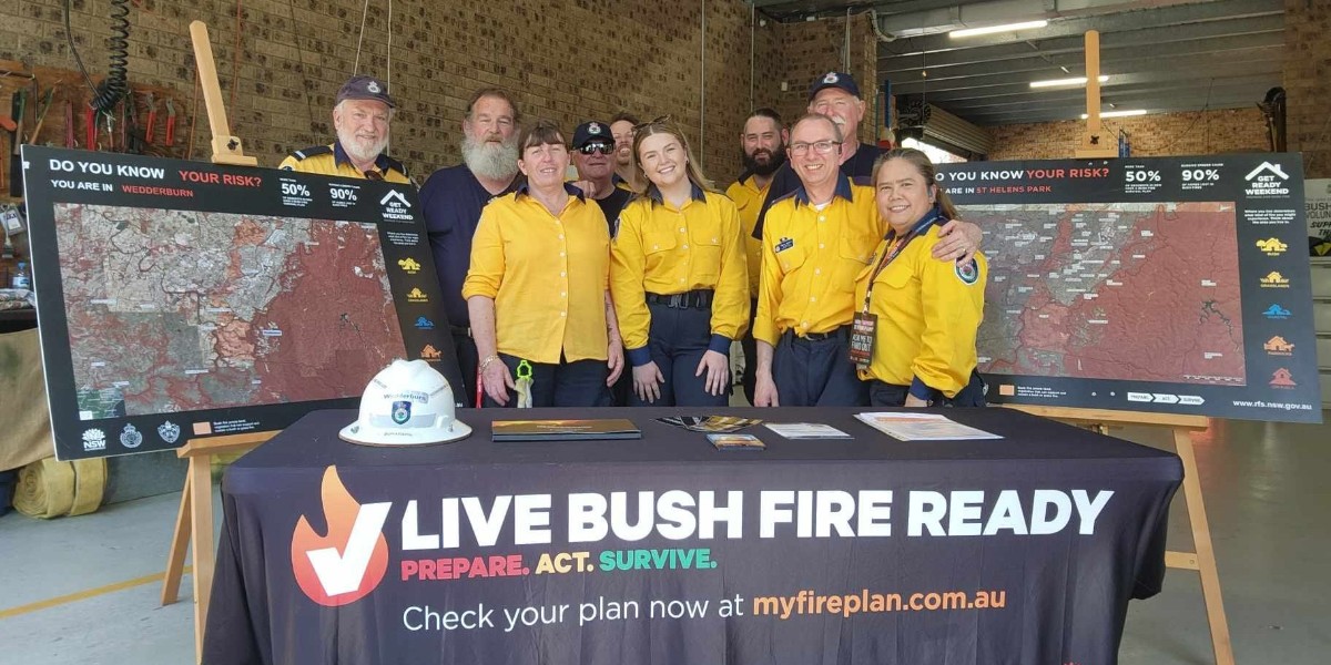 NSWRFS's tweet photo. #GetReadyWeekend continues today! Meet our volunteer firefighters who can help you get your family, home and property ready for the fire season. More than 550 brigades are taking part across NSW - check which events are happening today at https://t.co/kcvDKrMI8T https://t.co/xHQHRFzWQs
