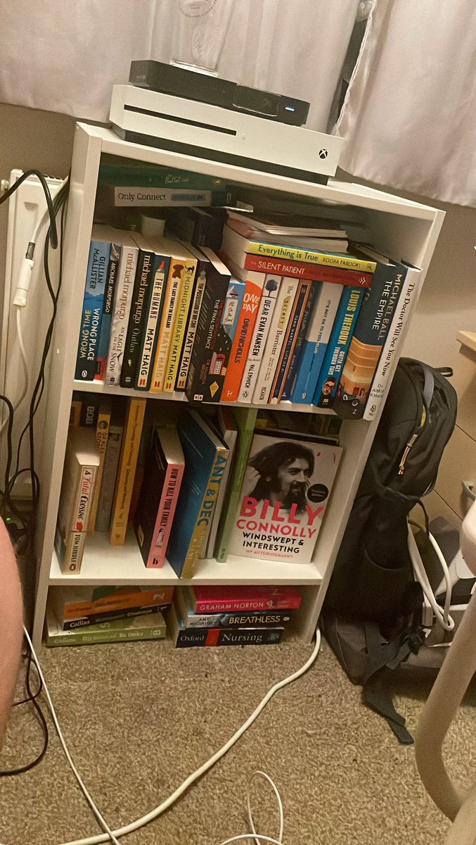 No I don’t have a slight obsession with books 📚 😅….