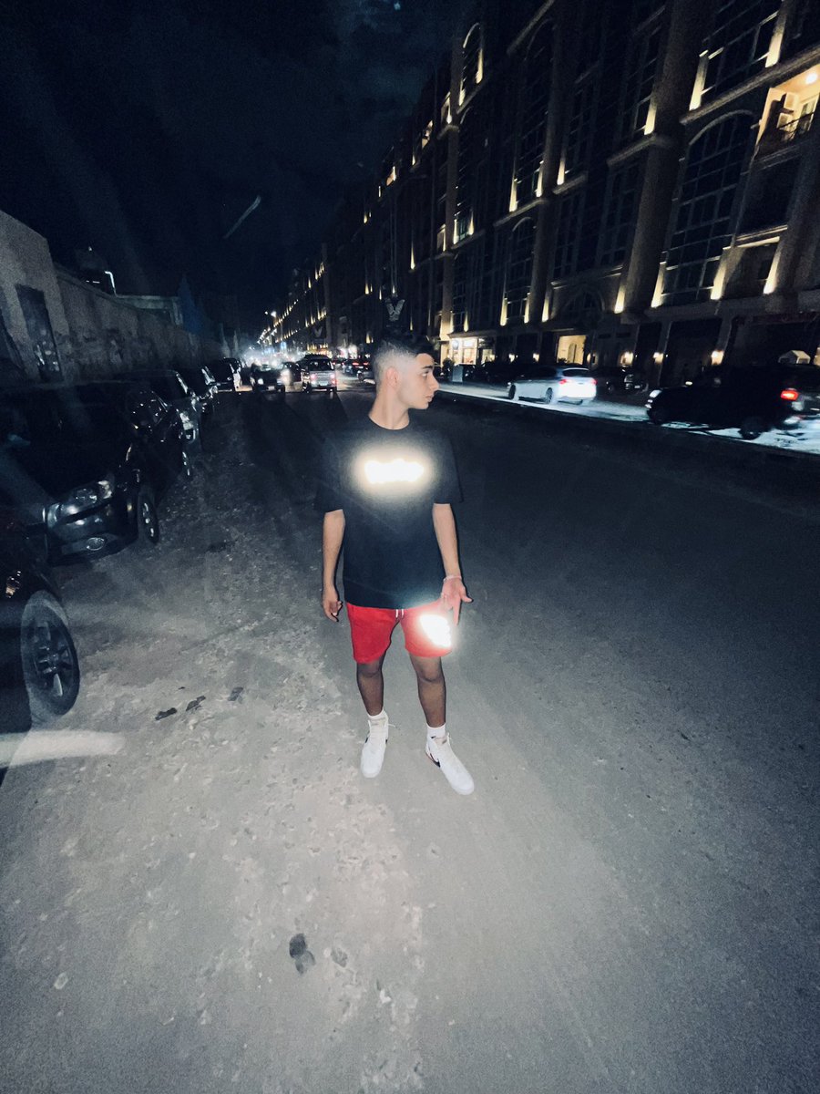 Tarabisho0's tweet photo. 6208👽 https://t.co/MtO0AtnTuk