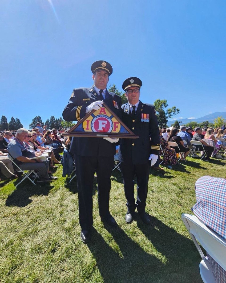 Barrie Firefighters tweet media