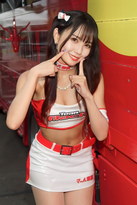 Twitterのコスプレ画像17