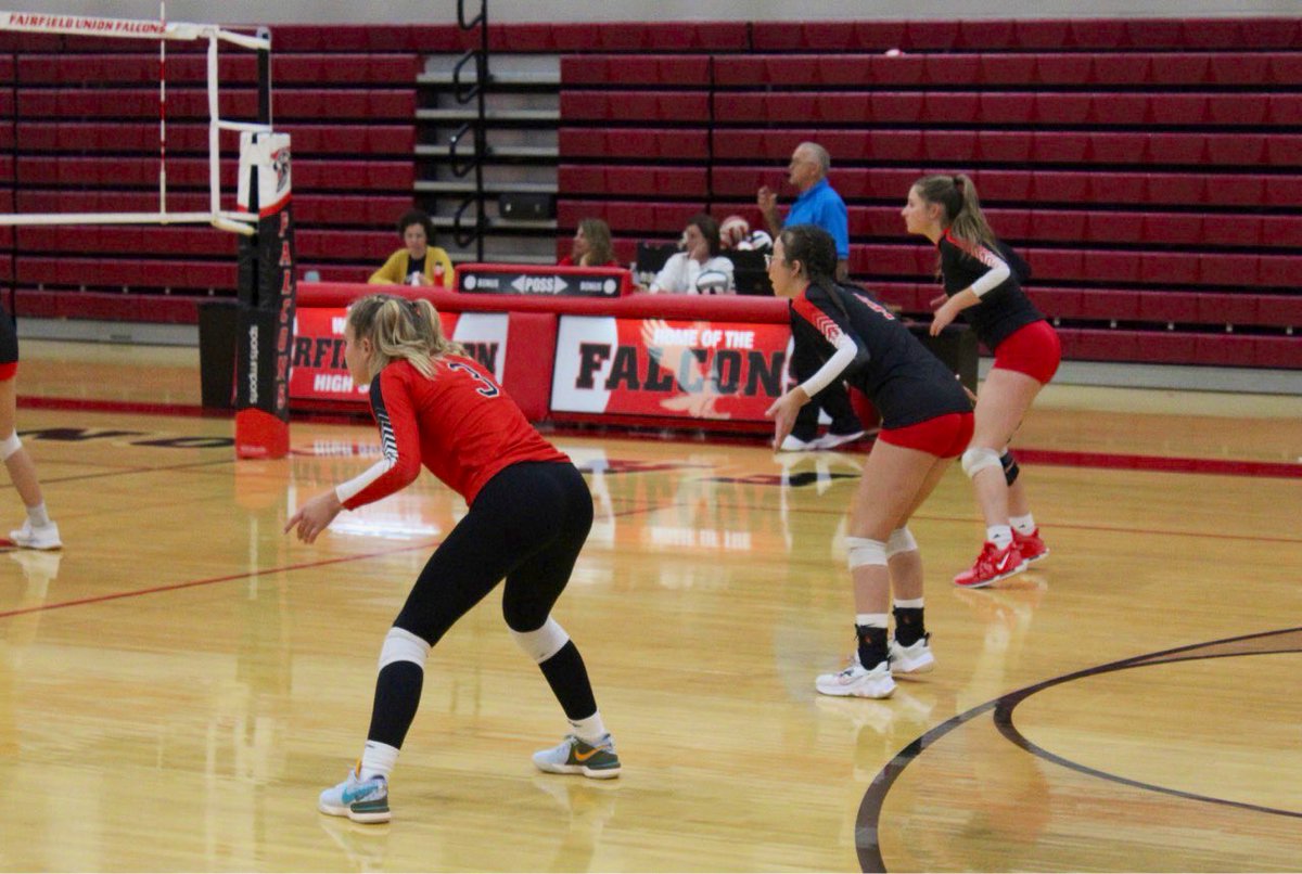 BIG win for the Falcons today. Varsity defeated Unioto in 4 sets, moving to 11-2. 

* A. Tipton- 31 Assists, 16 digs, 100% serving
*C. Thompson- 30 kills, 13 digs, 7 blocks
* E. Burke- 13 kills, 16/17 serving
* C. Miller- 15 digs, 100% serving
* A. Wolfe- 6 blocks

JV+F lost in 2