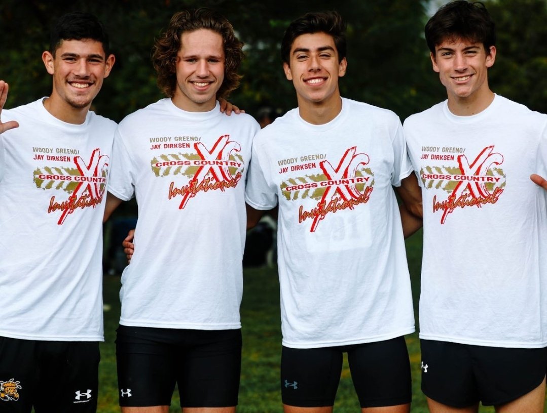 ReynaKrista's tweet photo. First 8k of the season in the books! Nice PR for @Aidan_Reyna25. https://t.co/AZI4bn7hXS