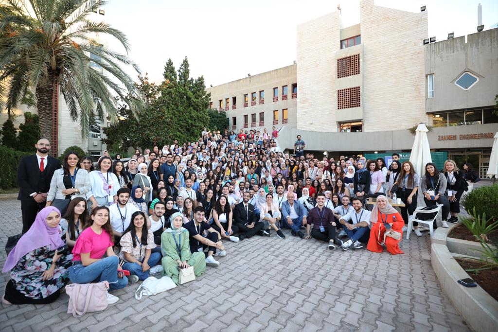 SaadaKamar3112's tweet photo. 1.Keep investing in yourself, and you'll be the investment❤️.
2.Leaders enjoy taking risks. 
3.From the womb of suffering leaders are born.
4.leadership it's a choice, an attitude... 
#ylpleb
@Daccache_M @MAHauenstein @UNDP_Lebanon @MohamedSalihUN @Lebamericanuni @FNFLebanon https://t.co/VOZMaEpHtI