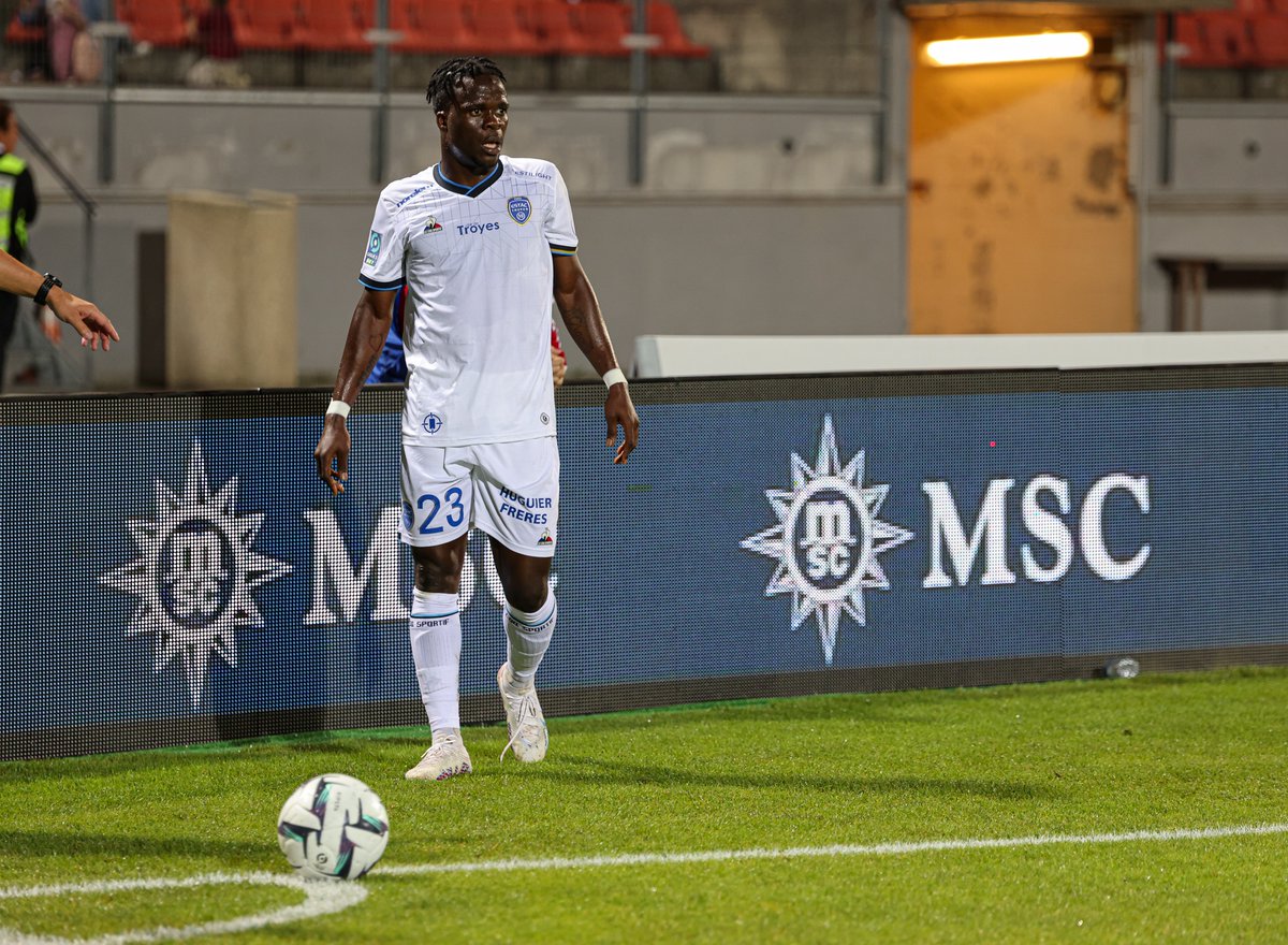 ESTAC Troyes tweet media