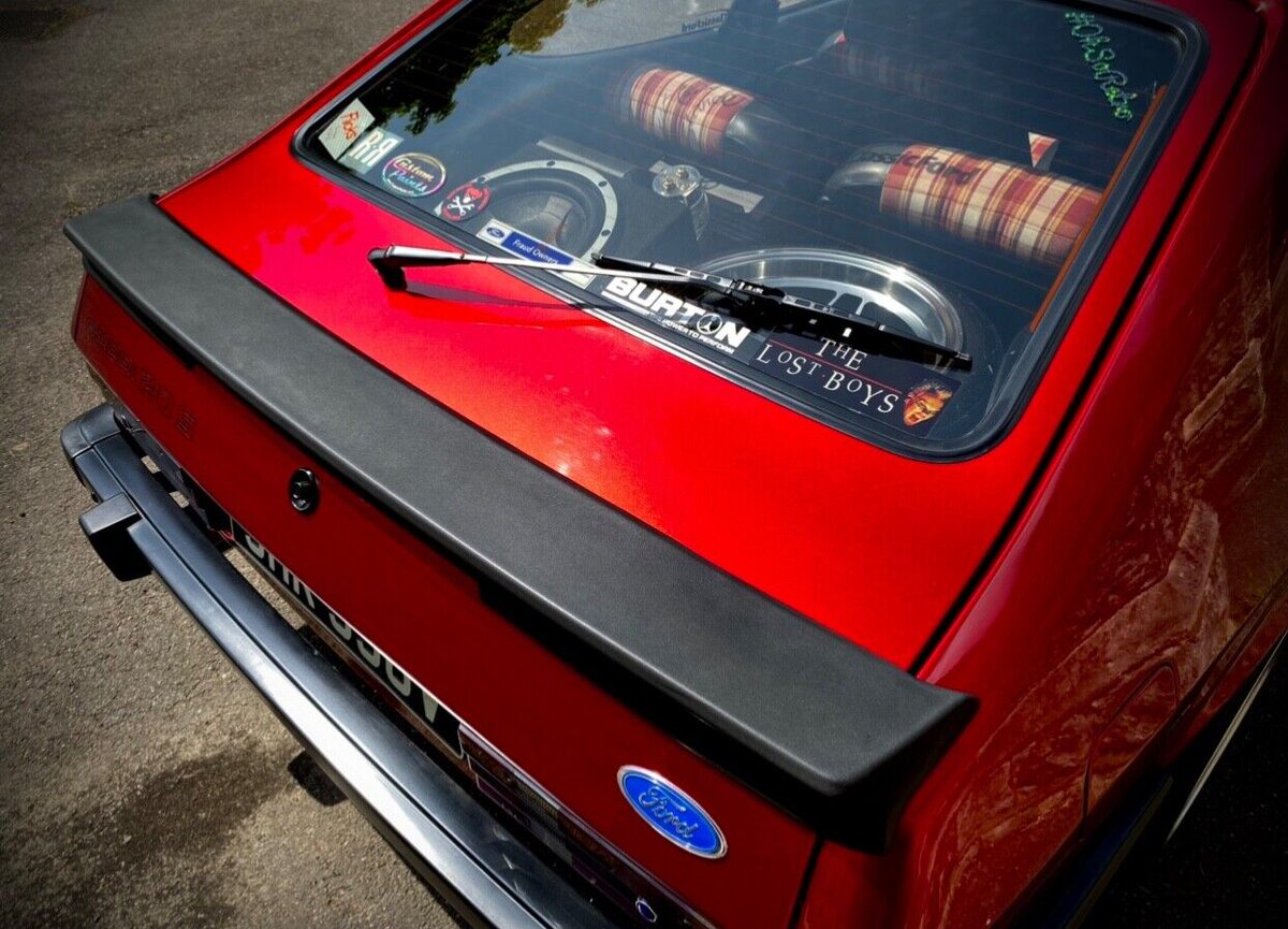BarnFindsUK's tweet photo. That paint ❤️❤️ 1979 Ford Capri 2.0s In Candy Apple Red
More info --> https://t.co/jCALC0nSdW
#CandyAppleRed #ClassicCar #1979FordCapri #FordCapri #PaintJobGoals https://t.co/9GLQS0EnvC