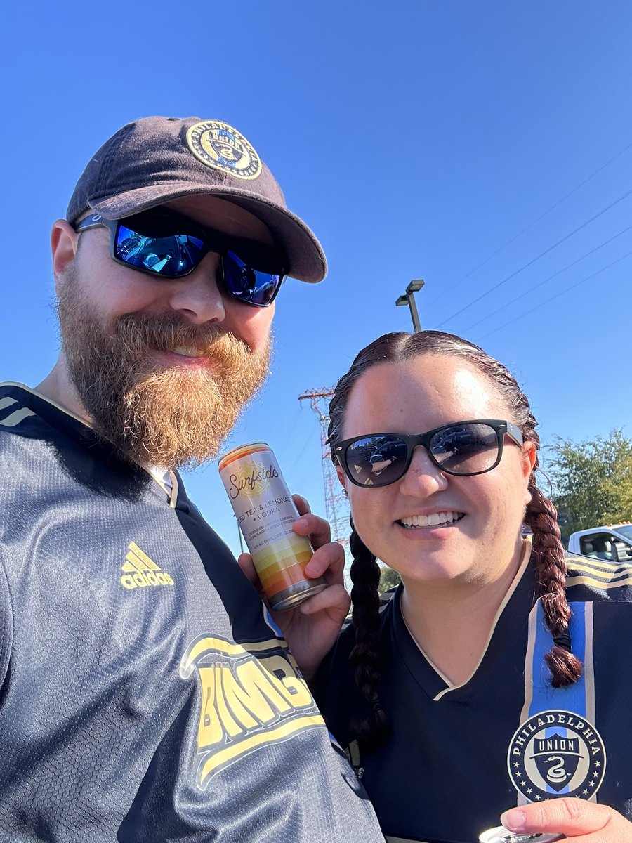 welpjordan's tweet photo. Tailgating the @PhilaUnion game, enjoying a nice cold @statesidevodka Surfside Iced Tea https://t.co/3IJhd7mub2