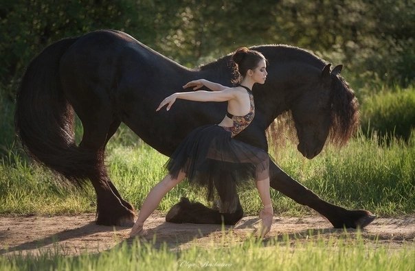 Understanding the mind is knowing the Heart. 
There is nothing like telepathic Love.
You only breathe a few words, yet everything u wish to say, is not only heard, but felt 🖤