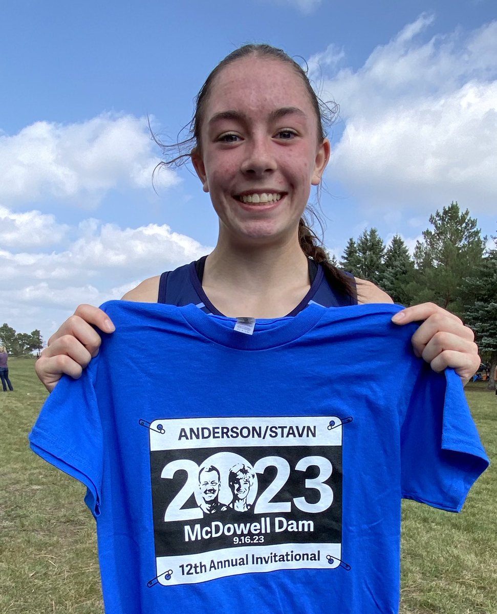 vc_cross's tweet photo. ⭐️⭐️PLACE WINNER 9-16-23⭐️⭐️
Congratulations to Brynn Lueck on her  19th place finish in the girls 5K race at the Anderson/Stavn Invite at McDowell Dam near Bismarck. 
@HiLiners  @HiLinerBooster https://t.co/AAQZzvGNog