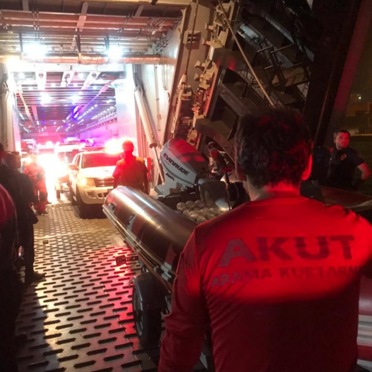 AKUTAssociation's tweet photo. #AKUToperation AKUT team, which iniciated a search and rescue operation after the flood in Libya, arrived to the Bay of Tobruk.
#flood #LibyaSel #floodLibya #Libya https://t.co/4HV2PXHEma