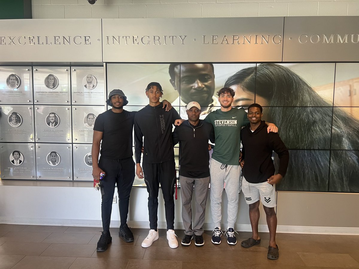 St. Andrew's Boys Basketball tweet media