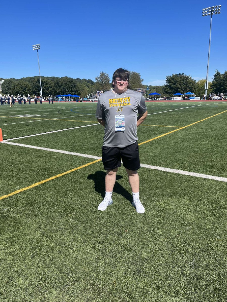 Thank you <a href="/LVCFootball/">LVC Football</a> for a great game day visit <a href="/coachmason4/">Coach Mason</a> <a href="/CoachDrake31/">J.R. Drake</a>