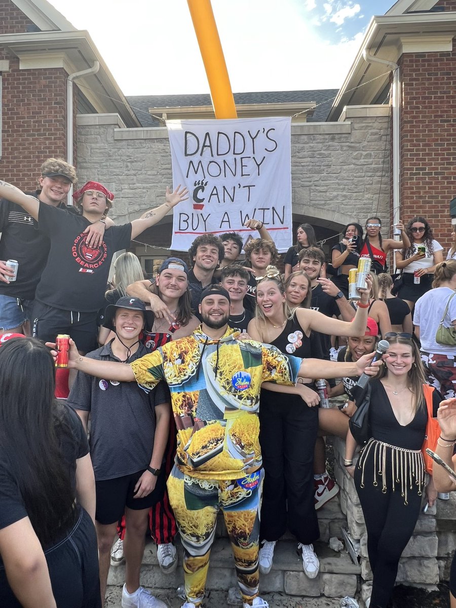 Dana Beers tweet media