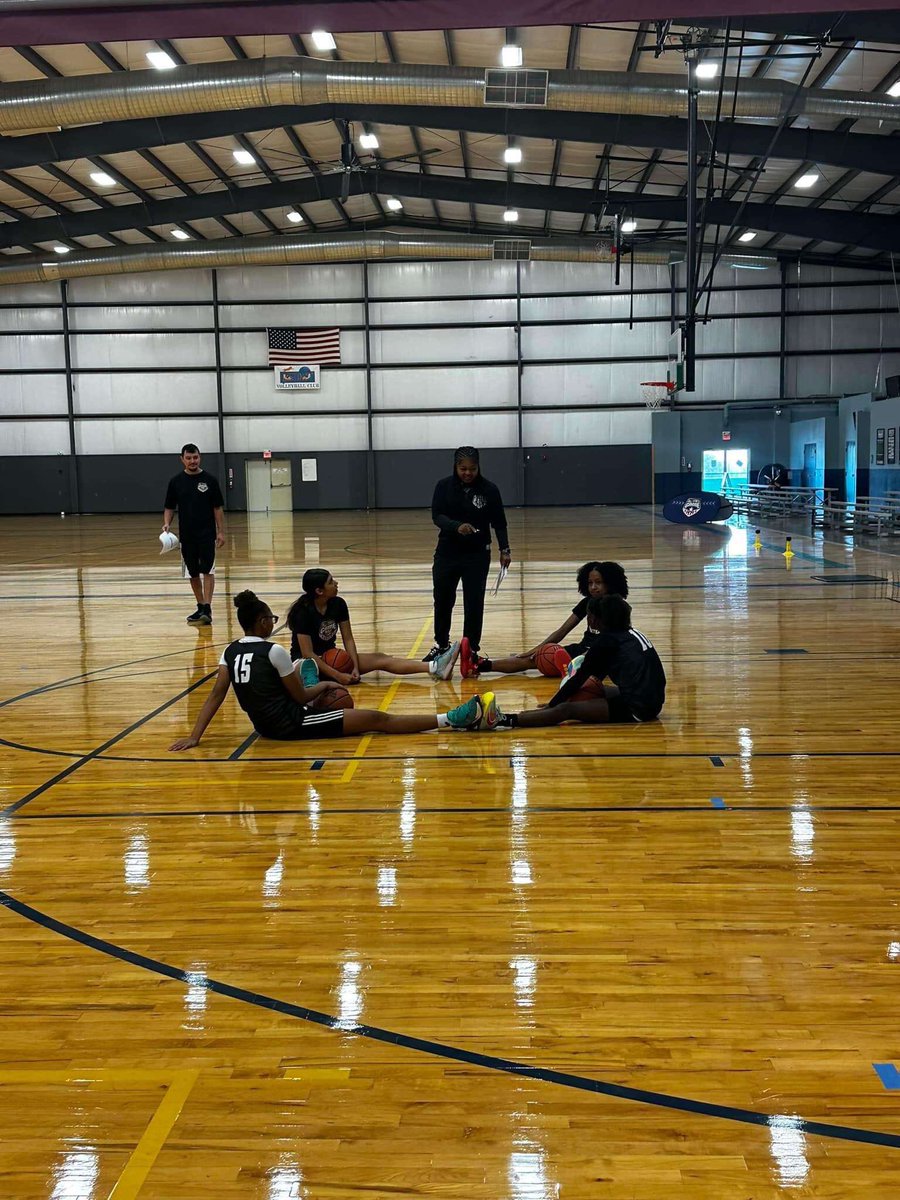 Zamiya Johnson tweet media