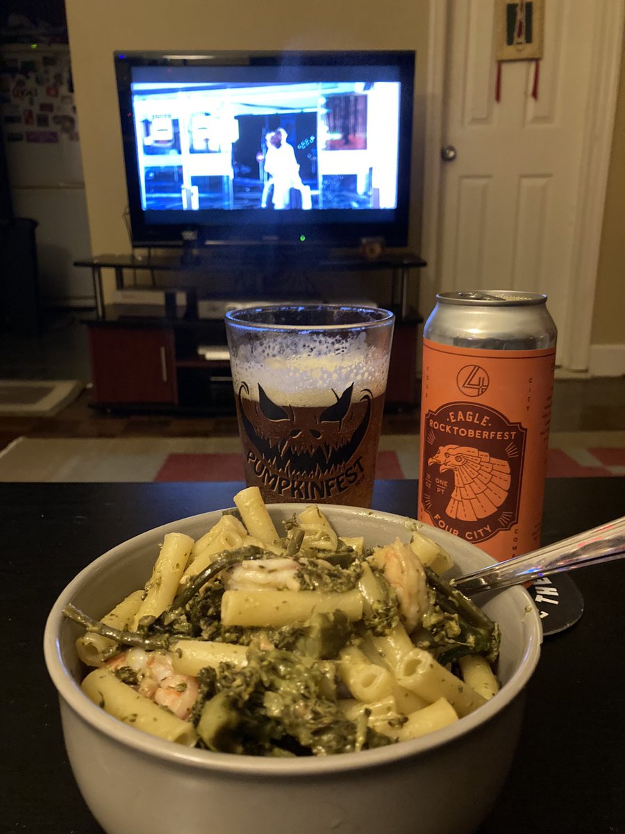 #flixology101 <a href="/flixology101/">flixology101</a> pairing a locally made #Oktoberfest #beer with pasta, shrimp and broccoli rabe while I watch Suspiria. Germany meets Italy!