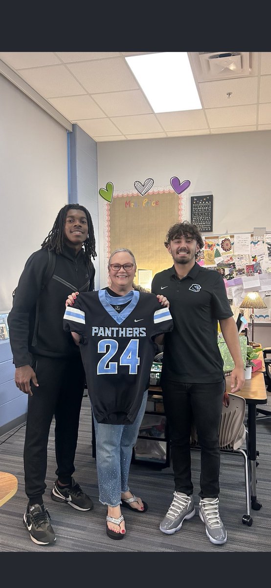 Saturday night supporting our Paetow Panthers!! GOOOO PANTHERS!!
<a href="/PaetowHS/">Paetow High School</a> <a href="/PaetowFootball/">Paetow Football</a>