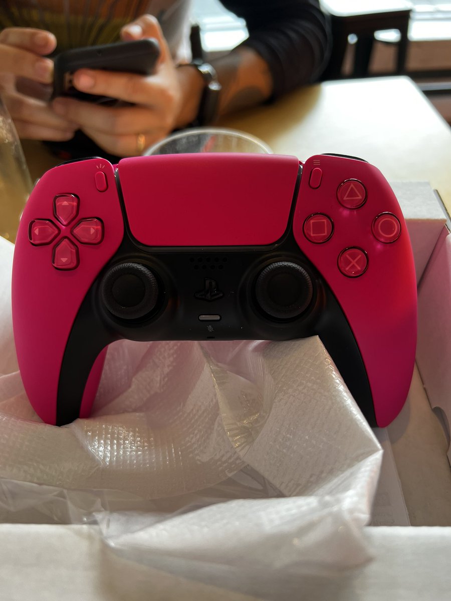 deferred to @spacecoyotl when it came to picking out the color of a new PS5 controller, but now we have regrets because it looks too much like a sex toy deferred to @spacecoyotl when it came to picking out the color of a new PS5 controller, but now we have regrets because it looks too much like a sex toy