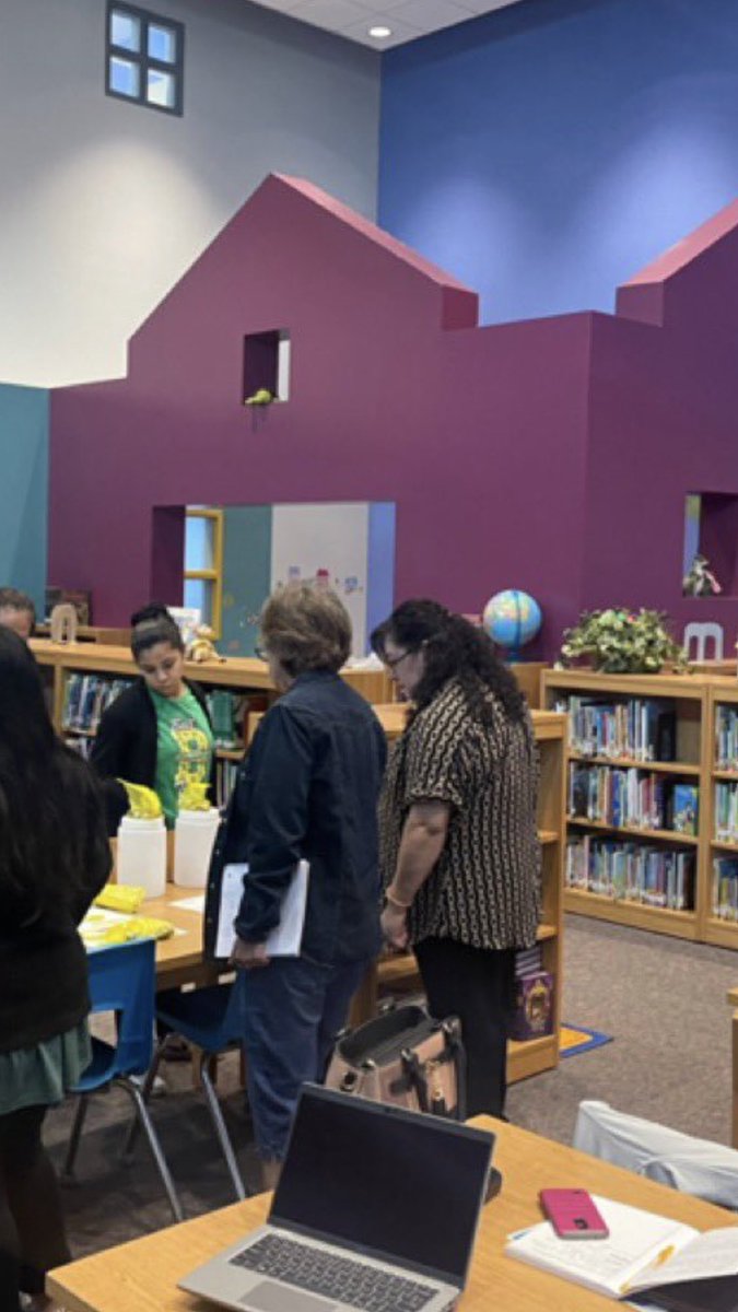 Mayra Gutierrez-Ibar (@adelantemayra) on Twitter photo I spy <a href="/IrvingDLA/">Irving DLA</a> teachers refining their math teaching practices. Thank you <a href="/SAISD/">San Antonio ISD</a> for the gift of time for our teachers to develop their craft.
<a href="/UTSADualLangLab/">UTSA Dual Language Community Lab Schools</a> I spy <a href="/IrvingDLA/">Irving DLA</a> teachers refining their math teaching practices. Thank you <a href="/SAISD/">San Antonio ISD</a> for the gift of time for our teachers to develop their craft.
<a href="/UTSADualLangLab/">UTSA Dual Language Community Lab Schools</a>