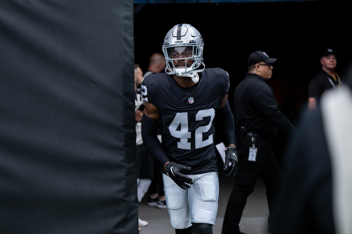 Chris Smith ll tweet media