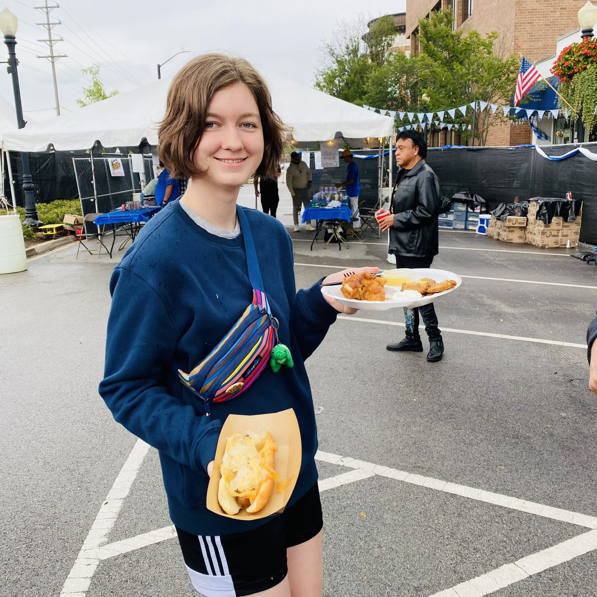 DGSActivities's tweet photo. Our @downersgrovesouth German Club went to Oktoberfest hosted by the District 58 Foundation to enjoy some of the festivities this afternoon! Food, friendship, and Fun! #learngerman #learnanotherlanguage #friendsaroundtheworld #youbelonghere #dgspride https://t.co/5s5EAqy2TC
