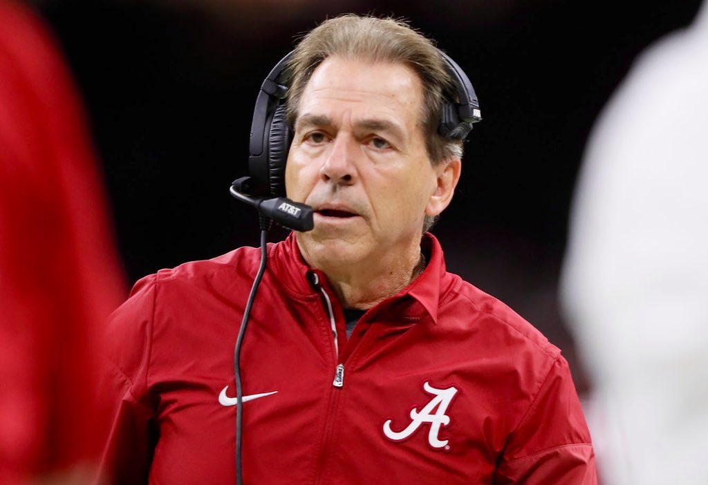 RyanCFowler's tweet photo. Alabama and South Florida are tied 3-3 at halftime 

What are your thoughts? https://t.co/dR1AQmtQnZ