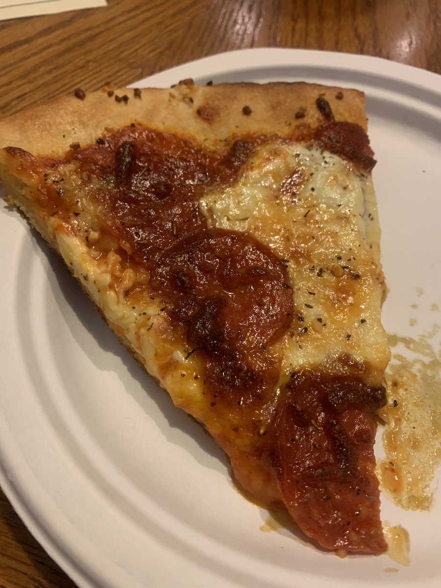 JPDaveMI's tweet photo. Slice— https://t.co/X3uCU7TidO