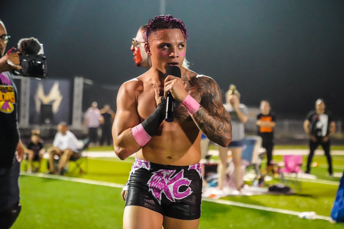 KC Navarro tweet media