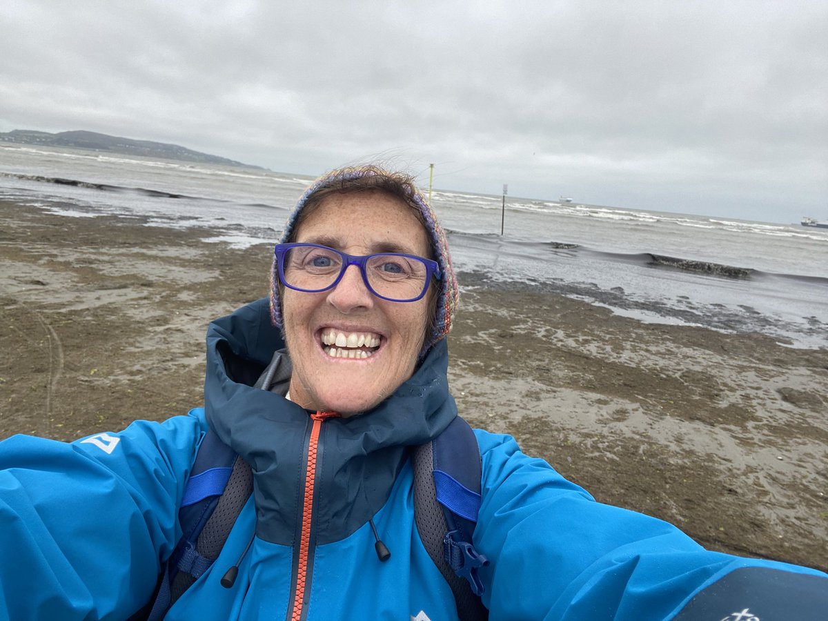 Day 3 of my #Camino in memory of my Dad @paddymoloney #ChiefChieftain 12.5 miles across #Sandymount Strand thru Dublin to Paddys childhood playground #Dollymount picking a shell to bring to #SantiagoDeCompostela 💙💙