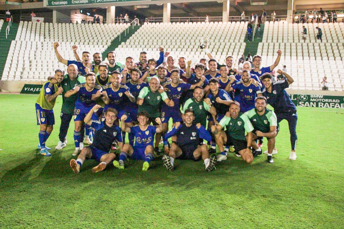 CasadoSamu's tweet photo. Qué noche!! Partidazo del equipo +3 ✅💪🏻
Vamos mineros ⚒️ vamos @Linares_Dptvo 💙 https://t.co/5Xf7tmwrJa