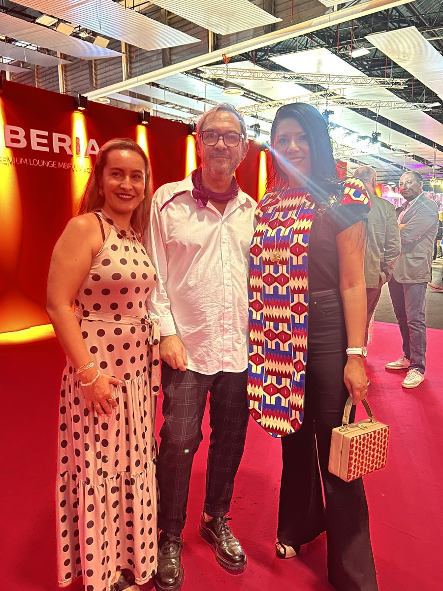 Pamina (@paminagonzalez) on Twitter photo #ColombiaEnIfemaMadrid | Hoy recibimos una visita muy especial, Paola directiva de <a href="/INEXMODA/">INEXMODA</a>. Un gusto tenerte aquí, siempre bienvenida a <a href="/IFEMA/">IFEMA MADRID</a>.
Compartiendo con Arancha Priede Leza, dtora. de Negocio de #IFEMAMADRID, Ana R., dtora de #MBFWMADRID, <a href="/CharoIzquierdo/">Charo Izquierdo</a> y <a href="/UlisesMerida/">Ulises Mérida</a> #ColombiaEnIfemaMadrid | Hoy recibimos una visita muy especial, Paola directiva de <a href="/INEXMODA/">INEXMODA</a>. Un gusto tenerte aquí, siempre bienvenida a <a href="/IFEMA/">IFEMA MADRID</a>.
Compartiendo con Arancha Priede Leza, dtora. de Negocio de #IFEMAMADRID, Ana R., dtora de #MBFWMADRID, <a href="/CharoIzquierdo/">Charo Izquierdo</a> y <a href="/UlisesMerida/">Ulises Mérida</a>