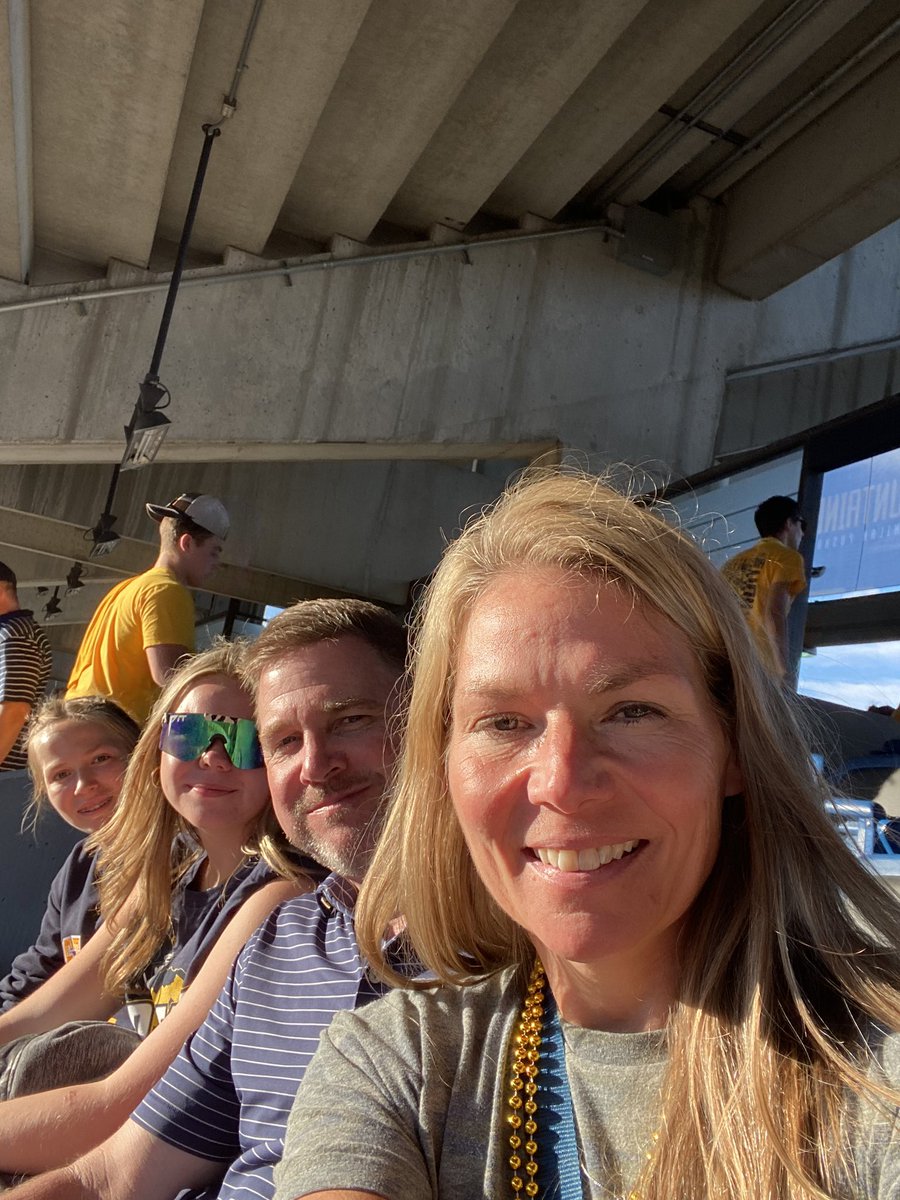 jamiegoetz's tweet photo. #wvufootball https://t.co/KxKlkIPOKb