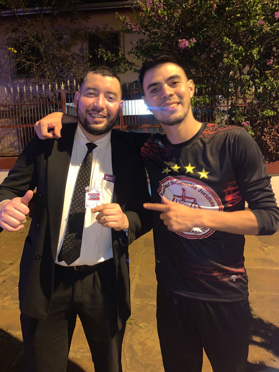 Con estilo y elegancia hoy se vuelve en ambulancia <a href="/MarceloZayas1/">Marcelo Zayas</a>