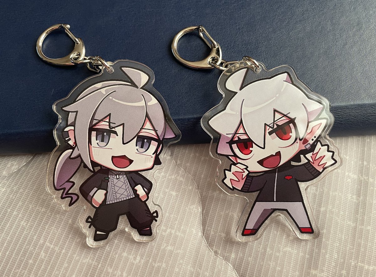 kuzuha (nijisanji) 2boys multiple boys red eyes chibi male focus grey hair pants  illustration images