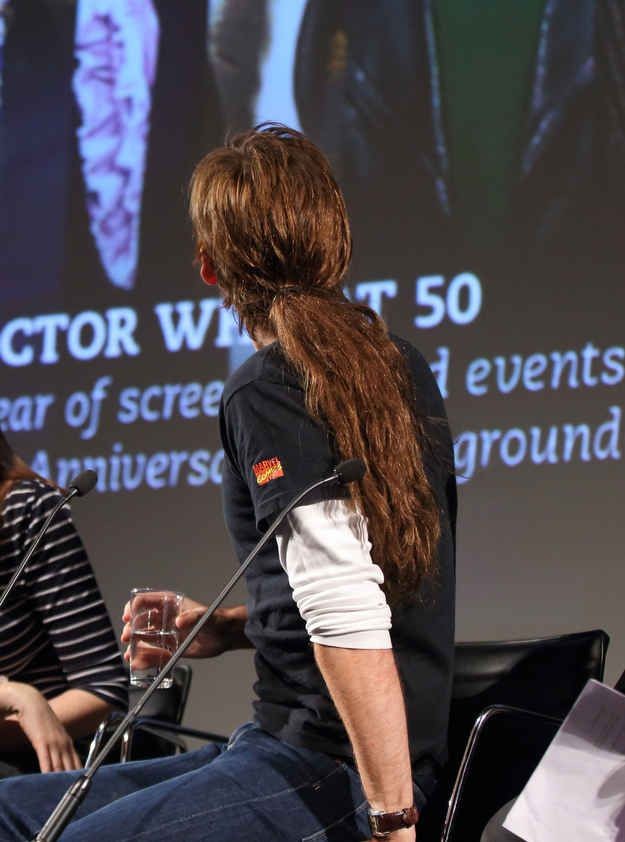 good omens comfort tweet media