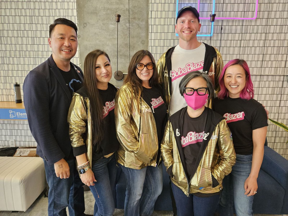 sfdcKōkua 🍥 (@sfdckokua) on Twitter photo #bobablazers event @ #DF23 hosted by <a href="/elements_cloud/">Elements.cloud</a>
(<a href="/SalesforceGLee/">Gordon Lee</a>, <a href="/gabbalishus/">Gabriela Pedroni</a>, <a href="/evandecker/">Evan Decker</a>, #rachelParkBrayboy, #jessicaKwok — missing: <a href="/lissa__x/">melissa</a> + <a href="/melissahilldees/">Melissa Hill Dees</a> + <a href="/PalluAgs/">💥Pallavi Agarwal #bossladyKander💥</a> + <a href="/SFTonyN/">Tony Nguyen (He/Him)</a>)
#bobablazer fka #bobaforce
📷: #marcBaizman ☁️ #bobablazers event @ #DF23 hosted by <a href="/elements_cloud/">Elements.cloud</a>
(<a href="/SalesforceGLee/">Gordon Lee</a>, <a href="/gabbalishus/">Gabriela Pedroni</a>, <a href="/evandecker/">Evan Decker</a>, #rachelParkBrayboy, #jessicaKwok — missing: <a href="/lissa__x/">melissa</a> + <a href="/melissahilldees/">Melissa Hill Dees</a> + <a href="/PalluAgs/">💥Pallavi Agarwal #bossladyKander💥</a> + <a href="/SFTonyN/">Tony Nguyen (He/Him)</a>)
#bobablazer fka #bobaforce
📷: #marcBaizman ☁️