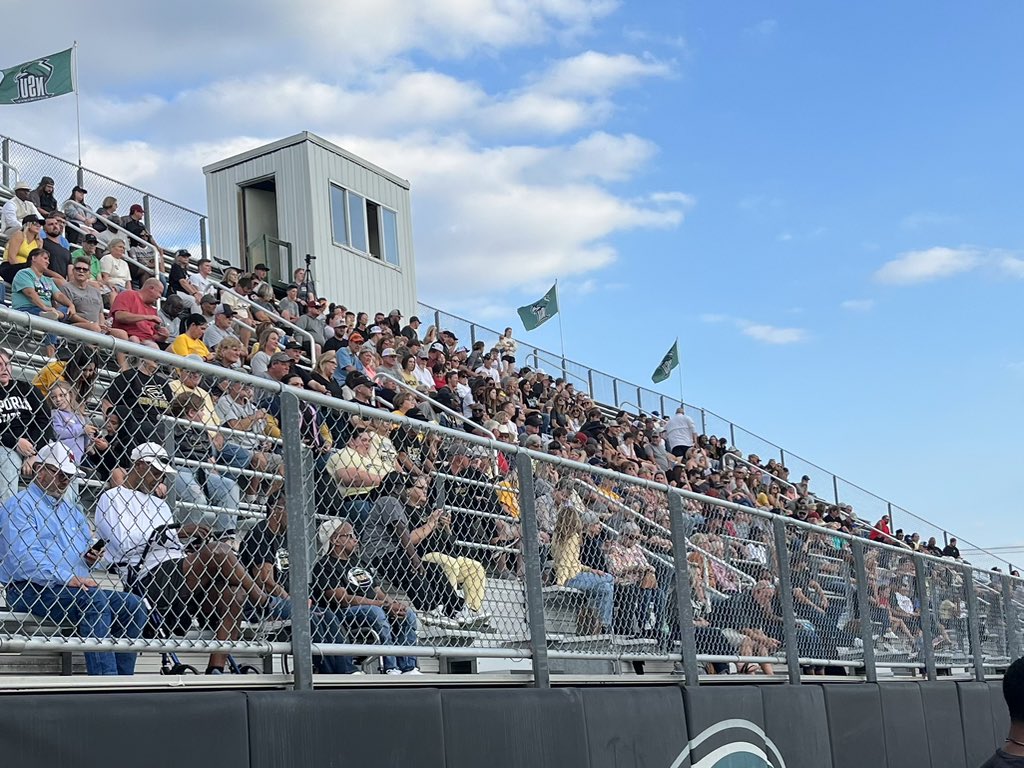 ESUSports's tweet photo. Great following of @esuhornetsfb fans in Tahlequah tonight. https://t.co/7eH9WflYGT