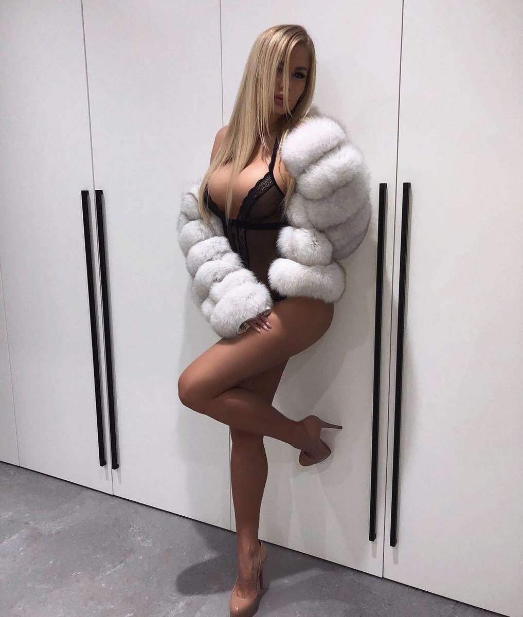 AlternateRam's tweet photo. "Can you guess how many men I've fucked to look like this? Actually, you might not want to. I'm completely immoral now, so I've started losing memories instead- memories of you. So this pic is the last thing you'll ever see of me. I can't wait to cum you out of my mind forever." https://t.co/vkiBW5DOOL